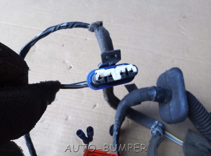 Renault Megane II 2004-2009 Проводка двери передняя правая  8200525182