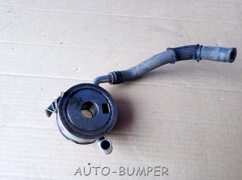 Toyota Land Cruiser (200) 2007-2012 Масляный радиатор 2UZ-FE 1571050090