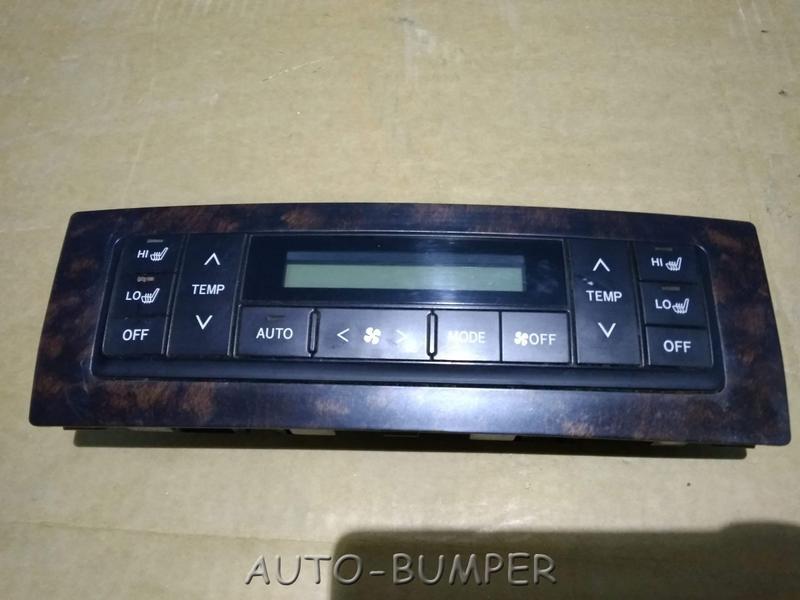 Toyota Land Cruiser (200) 2007- Блок управления климатом 55900-60E40, 5590060E40