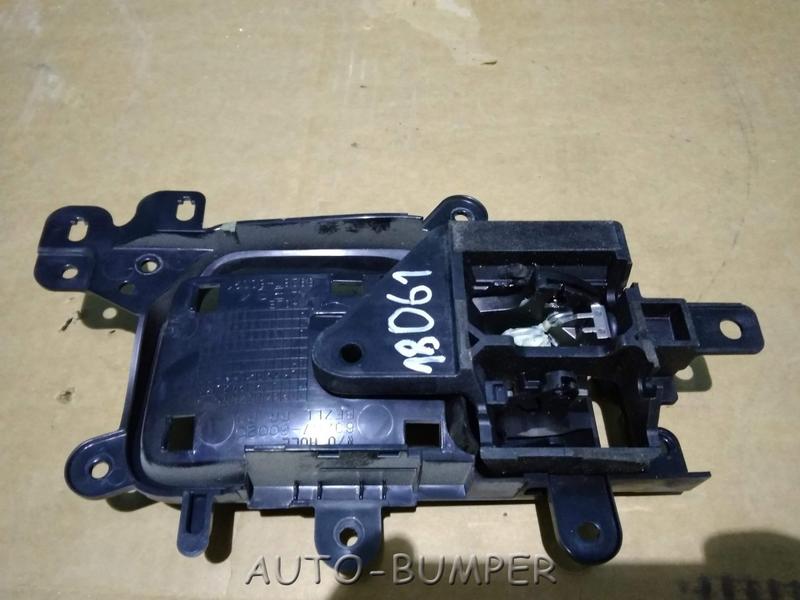 Toyota Land Cruiser (200) 2007-  ручка задней правой двери внутреняя 6928760020, 69287-60020
