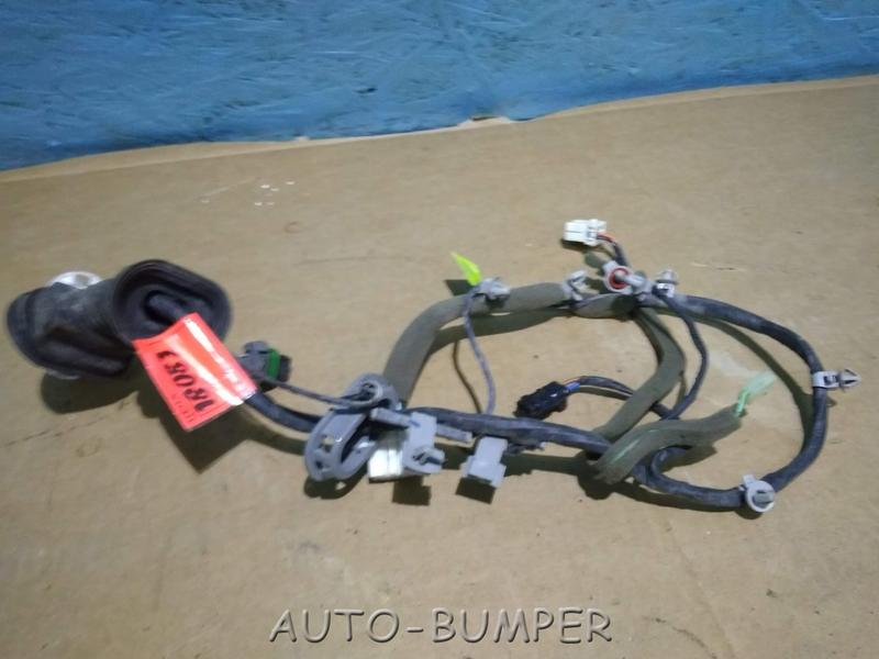 Toyota Land Cruiser (200) 2007-2012 проводка двери