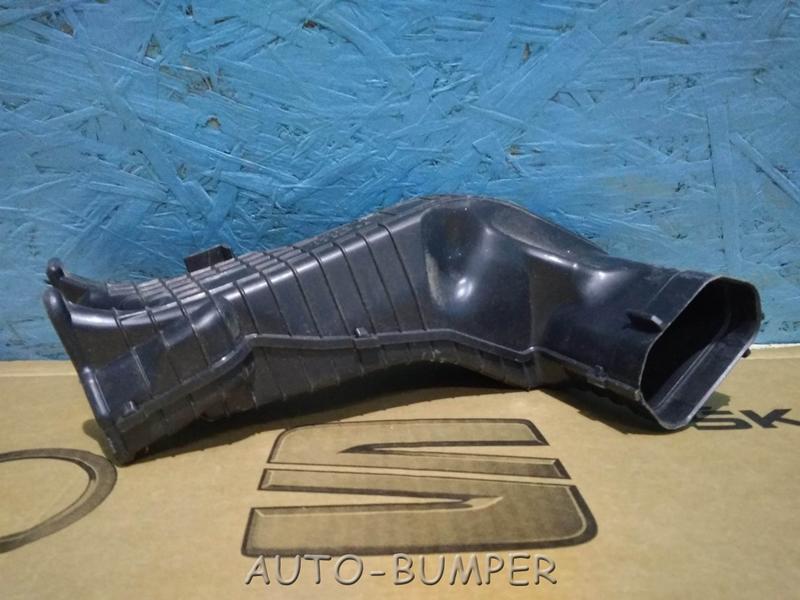 Toyota Land Cruiser (200) 2007-2012 Воздуховод 87201-60090, 8720160090