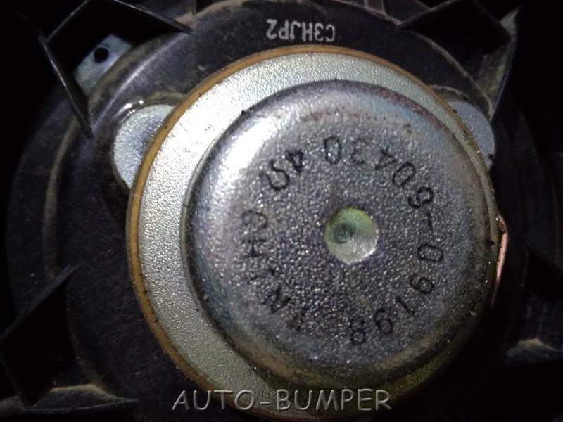 Toyota Land Cruiser (200) 2007-  Динамик задней двери 8616060430, 86160-60430