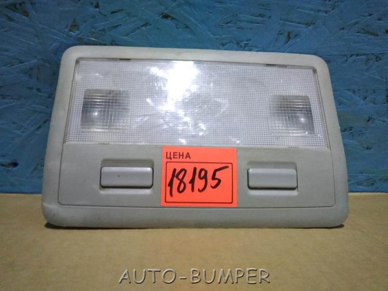 Toyota Land Cruiser (200) 2007- Плафон салонный центральный 8136060020B0, 8120830040