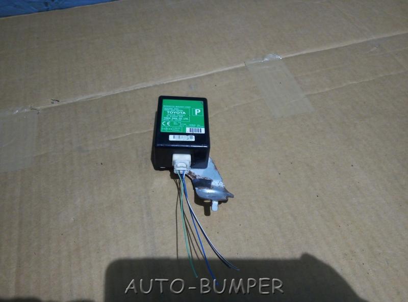 Toyota Land Cruiser 200 2007- Блок управления дверями 89740-60031, 8974060031