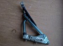 Renault Megane II 2002- Петля крышки багажника левая 8200011067
