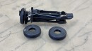 Opel Vivaro/ Renault Trafic/ Nissan Primastar - кронштейн крепления регулировка подголовника 8200292748 8200292744