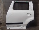 Skoda Yeti  2009- Дверь задняя левая 5L0833311 5L0833051